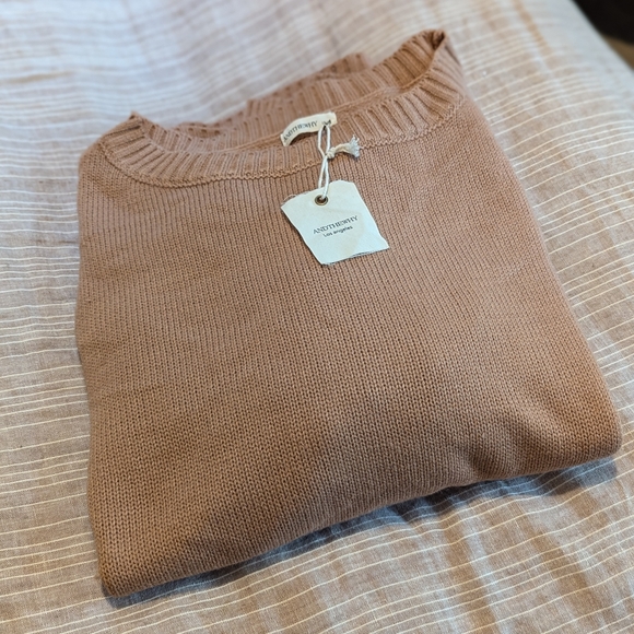 And the why pink bubble sleeve sweater - Picture 11 of 11